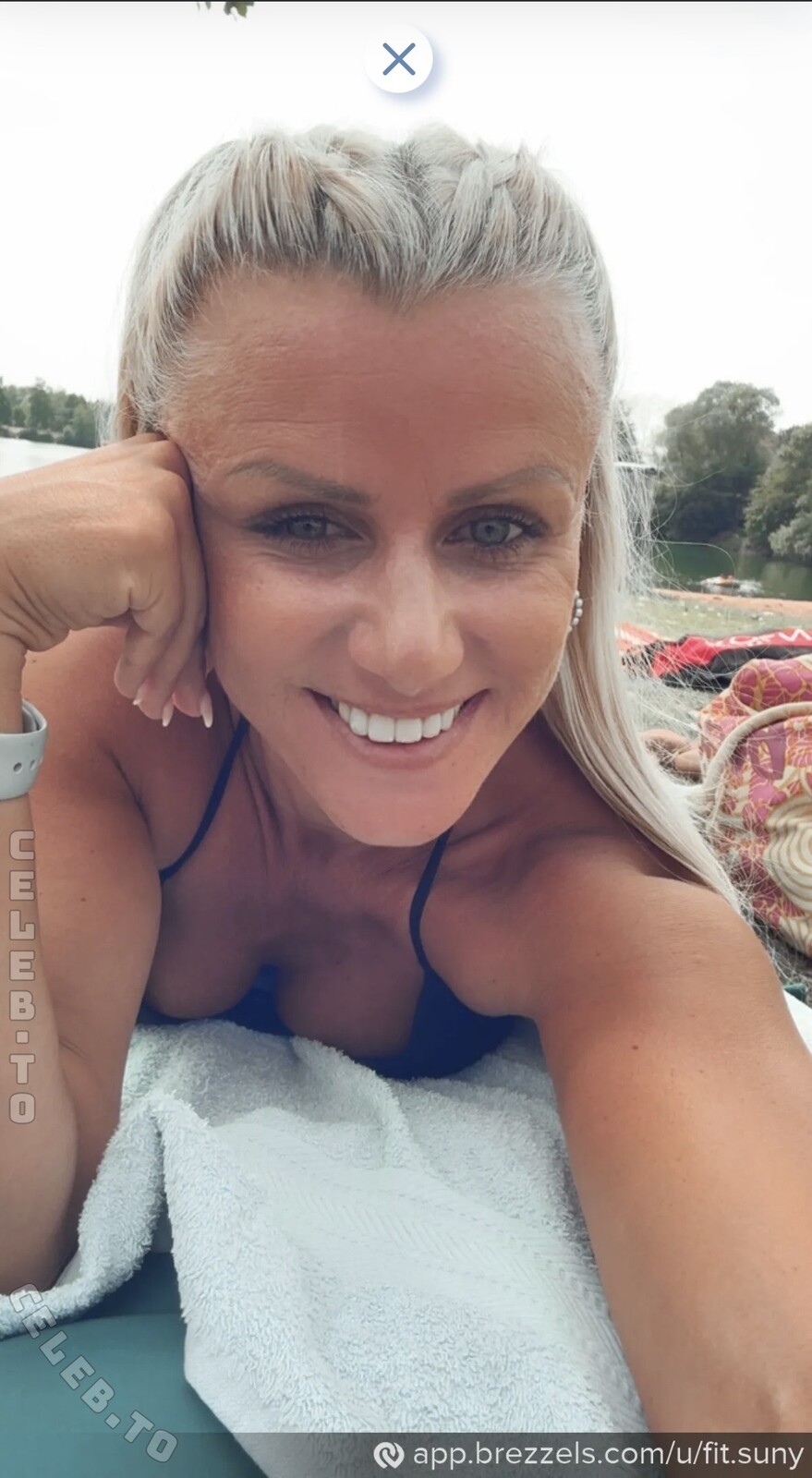 sunyyy nude photo 3