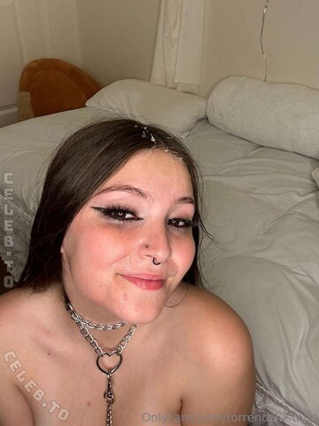 Super baddie nude photo 10
