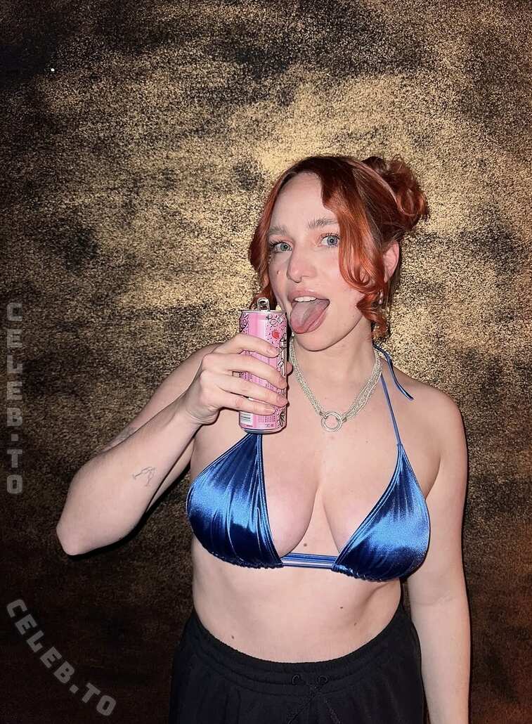 Susanna Bouchain nude photo 14