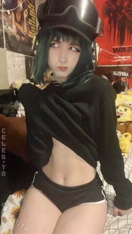 Sushiflavoredmilk nude photo 1