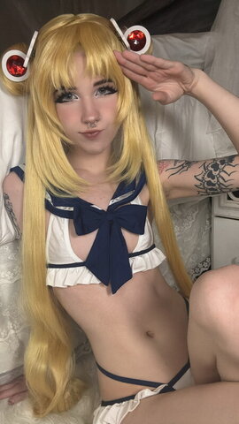 Sushiflavoredmilk nude photo 9