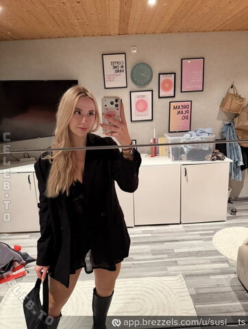 susi__ts nude photo 2