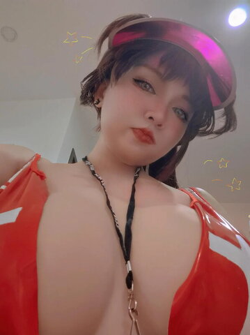 Sussyronnie nude photo 4