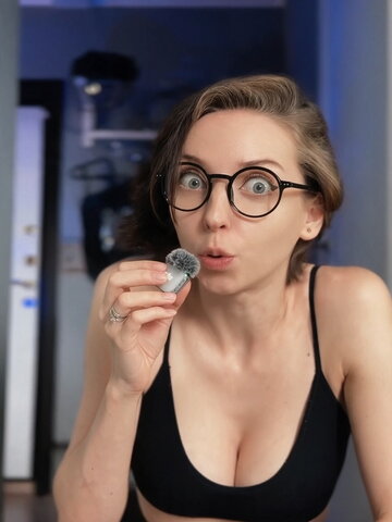 suzdalera nude photo 7