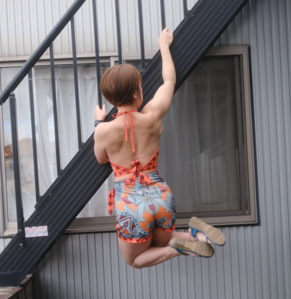 suzuka.muscle nude photo 3