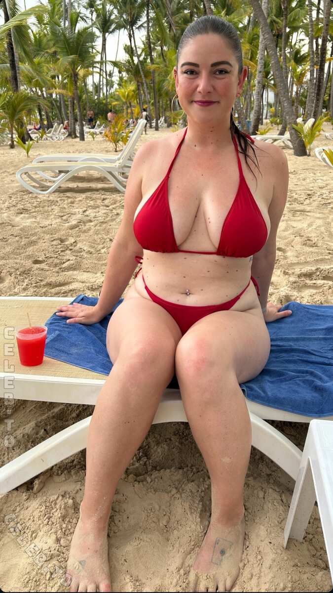 Sviatlana Shared nude photo 3