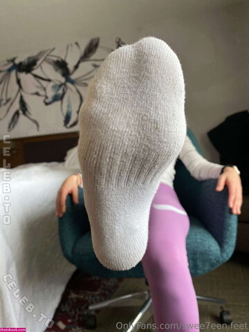 swee7een nude photo 7