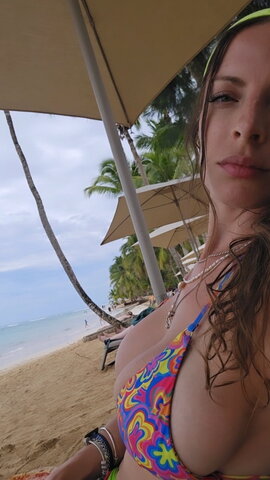 SweetHexaCee Hot (2 photos)
