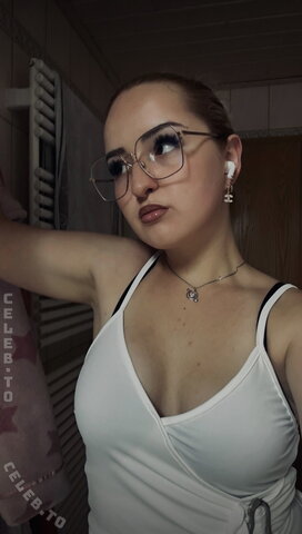 Sweet_sina nude photo 2