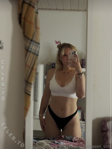 Sweet_sina – A few more missing pictures from her OF profile
