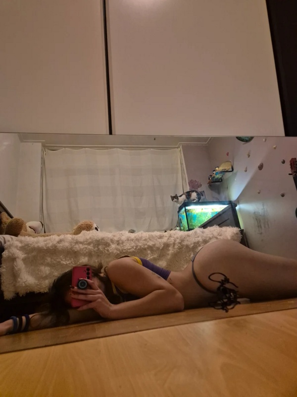 sweetsophie69 nude photo 7