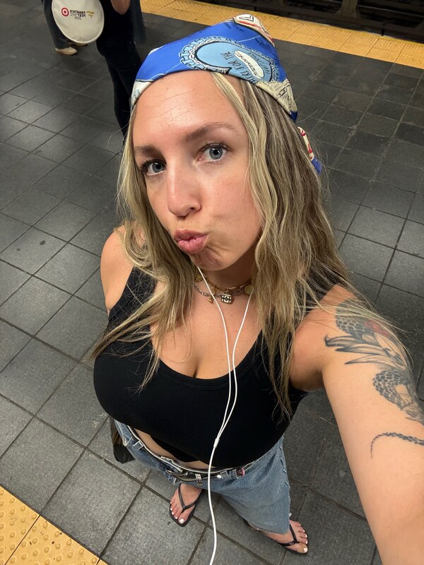 swillysports nude photo 1