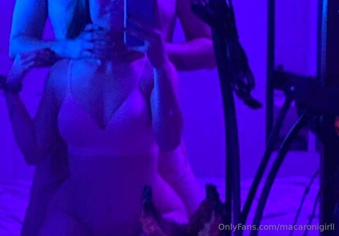 SwoftLena nude photo 4