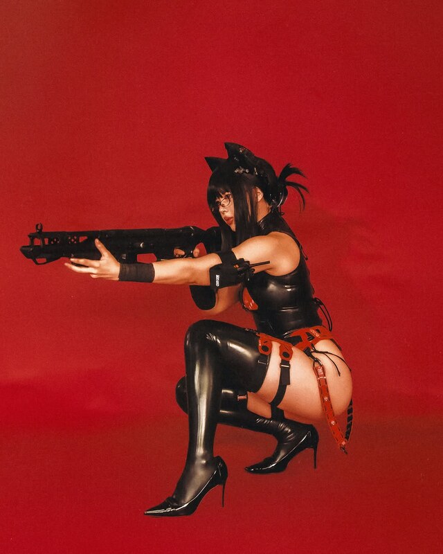 Syanne nude photo 2
