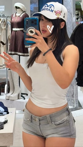 Syanne Hot (1 photo)