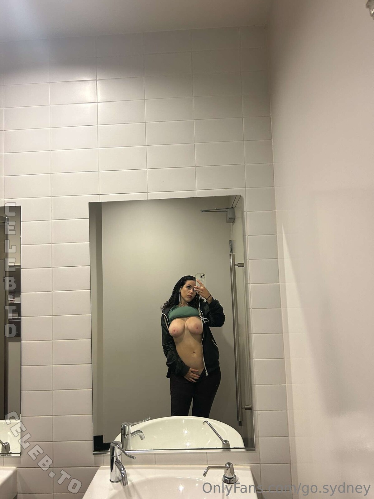 Sydney Claire Goins nude photo 3