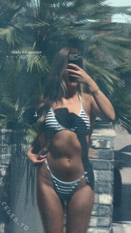 Sydney Ramolla nude photo 30
