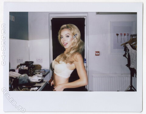 Sydney Sweeney nude photo 27