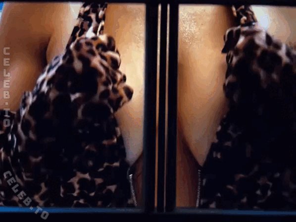 Sydney Sweeney nude photo 4