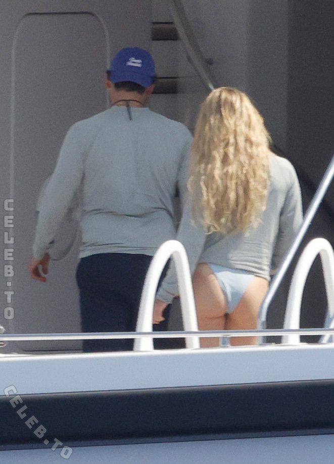 Sydney Sweeney nude photo 7