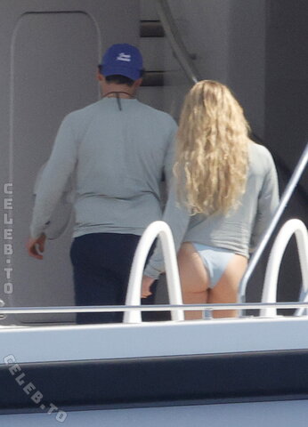 Sydney Sweeney nude photo 8