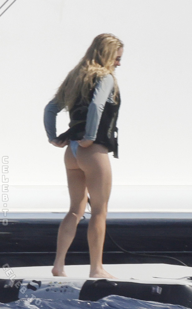 Sydney Sweeney nude photo 13