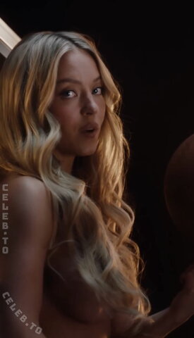 Sydney Sweeney nude photo 87