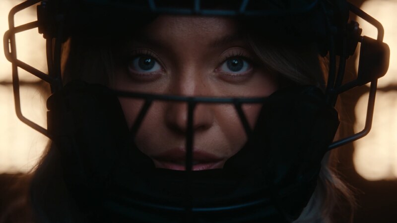 Sydney Sweeney nude photo 16