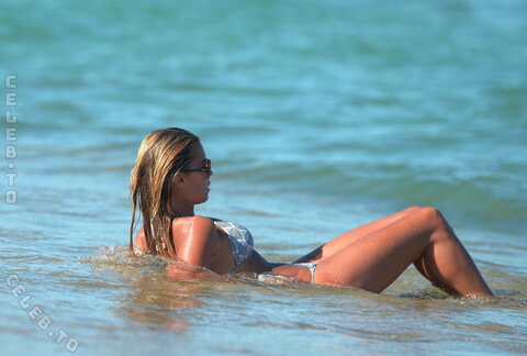 Sylvie Meis nude photo 55