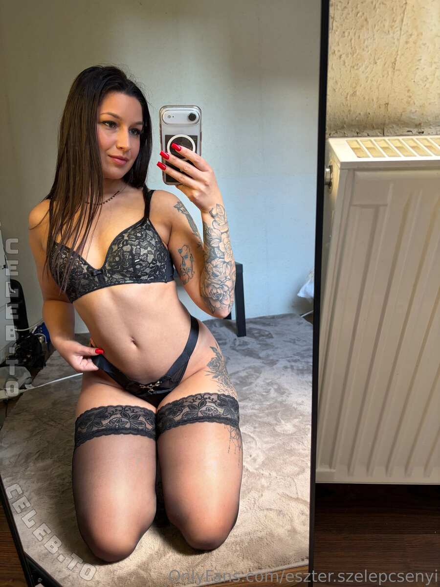 Szelepcsenyi Eszter nude photo 11