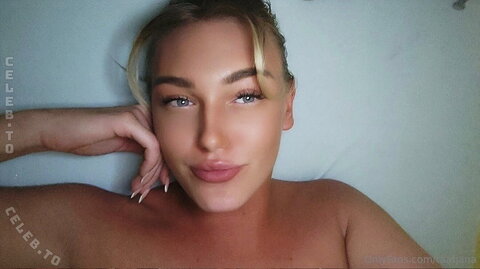 Taatjana nude photo 6