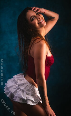Taidudok nude photo 4