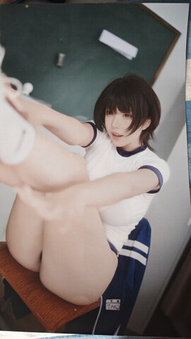 Takomayuyi nude photo 11
