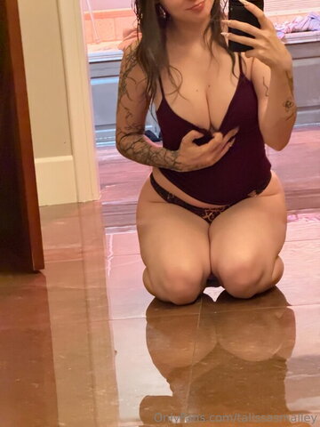 Talissa Smalley nude photo 8