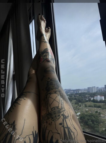 Tamara Mertens nude photo 2