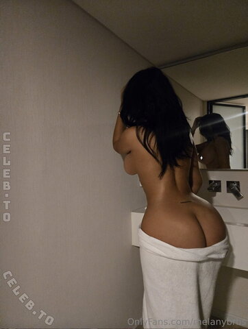 Tania Barbosa nude photo 10
