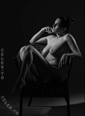 Tanja Weiss nude photo 91