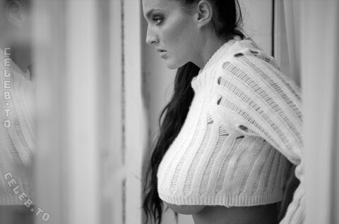 Tanja Weiss nude photo 38