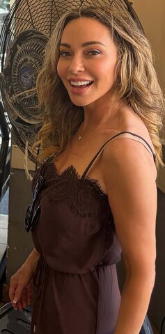 Tara Strong nude photo 8