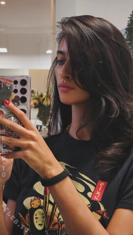 Tara Zoe Woltjes nude