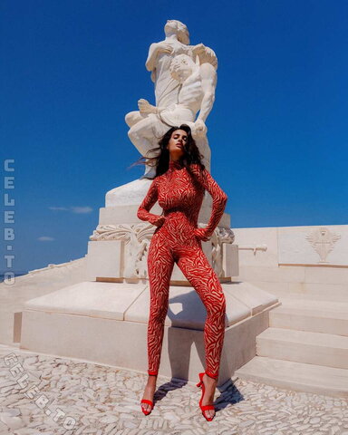 Tara Zoe Woltjes nude