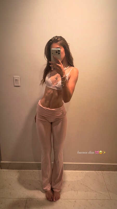 Tatiana Flores nude photo 1