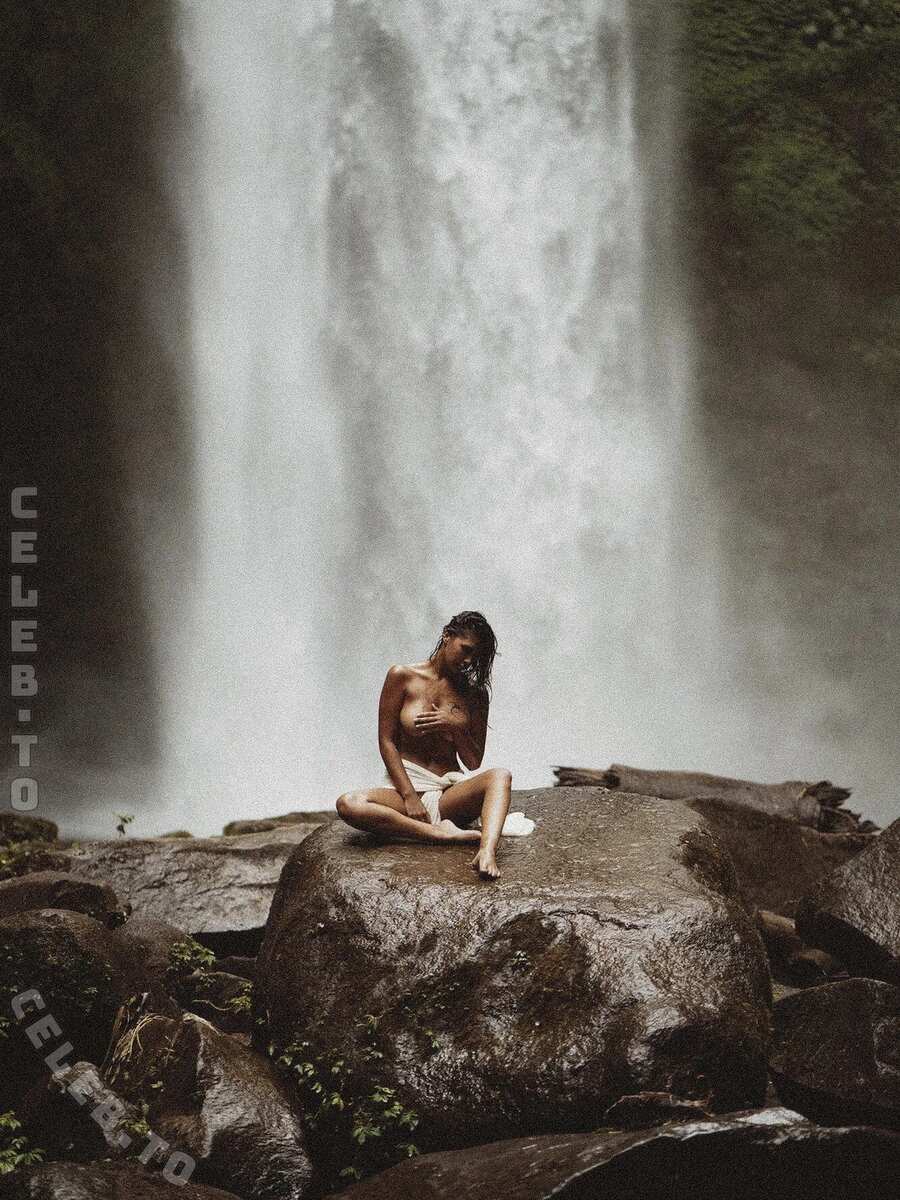 Tatiana Panakal nude photo 5