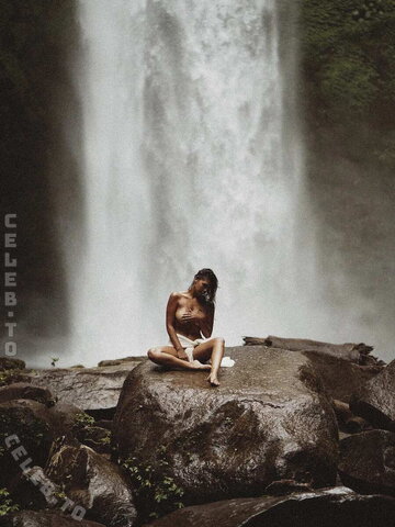 Tatiana Panakal nude photo 6