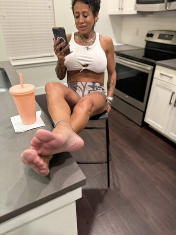 Tattooed Fit Celina nude photo 15