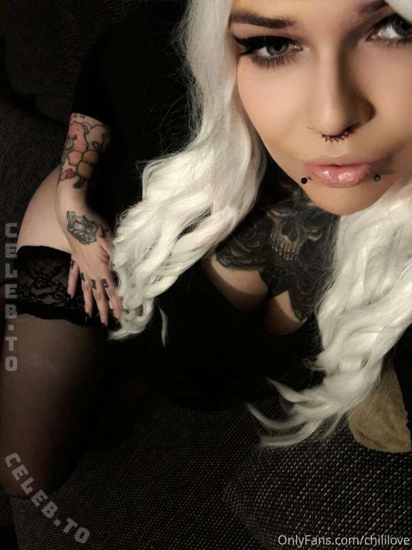 TattooTeufelchen92 nude photo 1