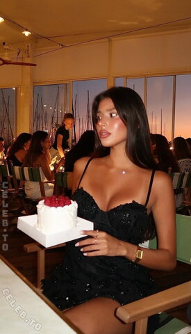 Tay Morad nude photo 11