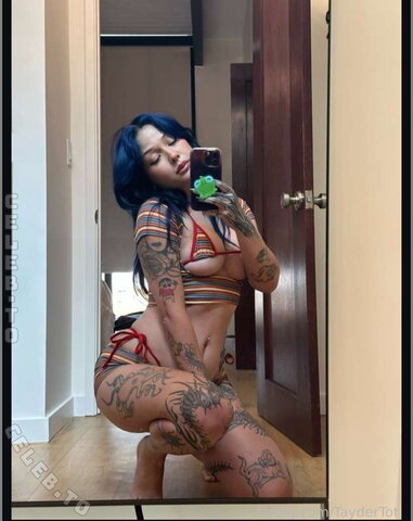Taydertot nude photo 10