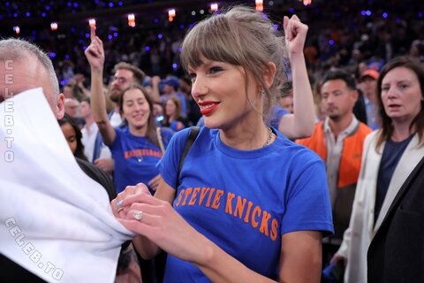 Taylor Swift nude photo 12
