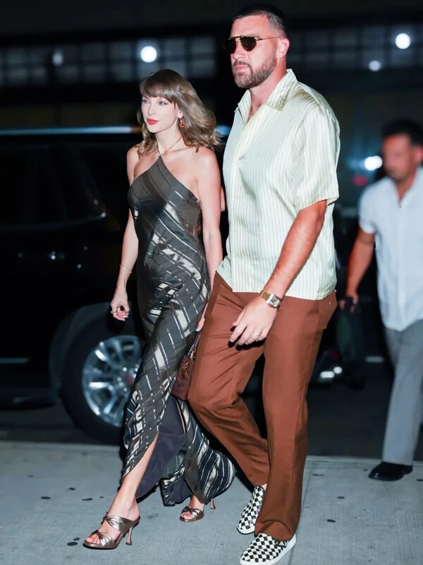Taylor Swift nude photo 5